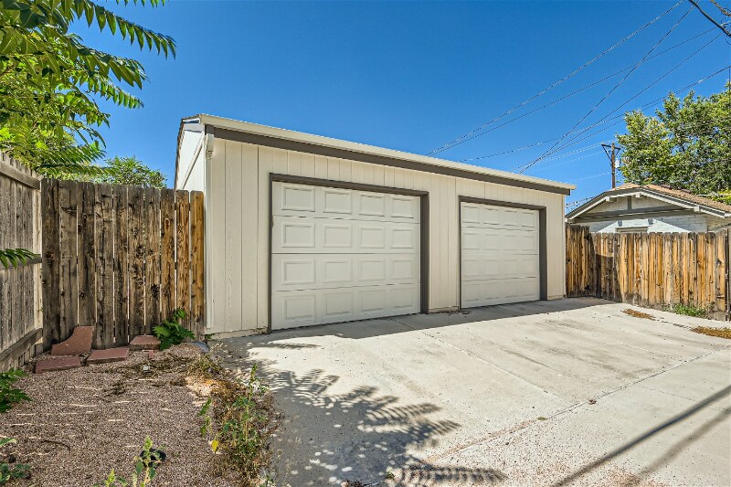 Building Photo - 1540 Lowell Blvd