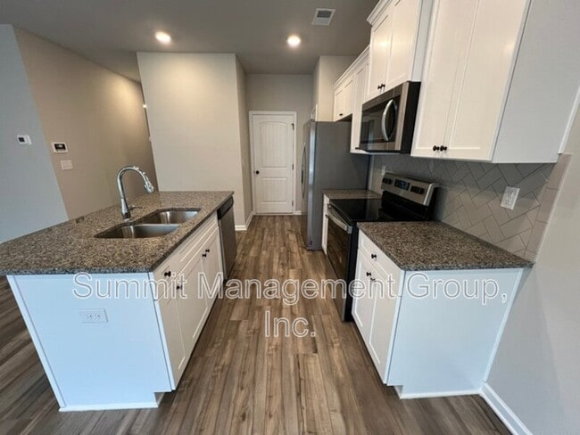 Building Photo - 130 Skipjack Ct