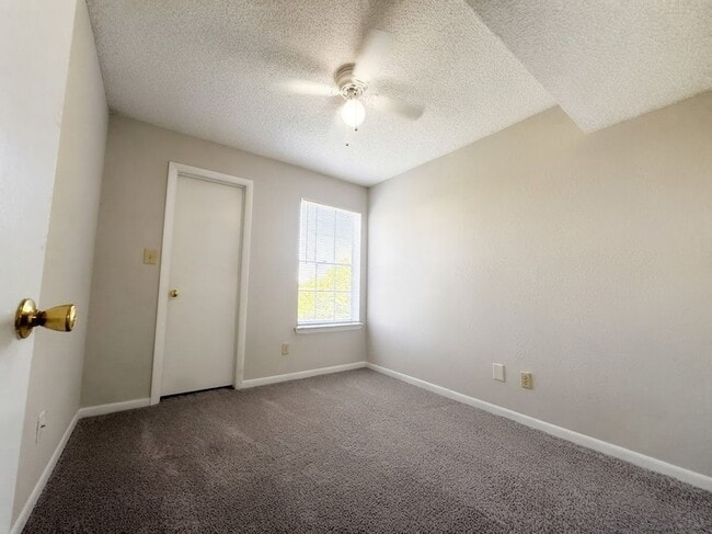 Building Photo - Regency Gardens B308 - Regency Gardens B308