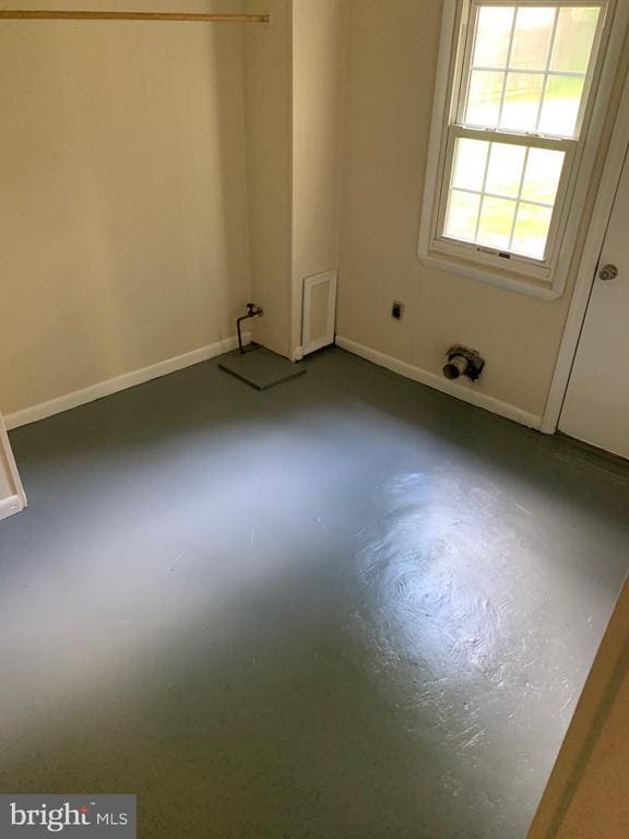 Building Photo - 1605 Charles St