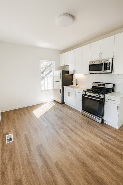 Primary Photo - 811 Gorsuch Ave