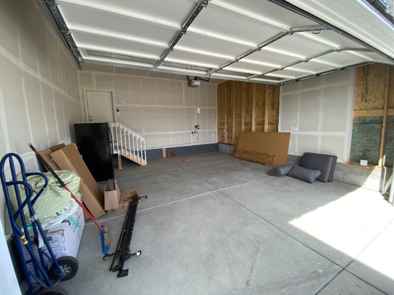 Building Photo - 4202 Fox Grove Dr