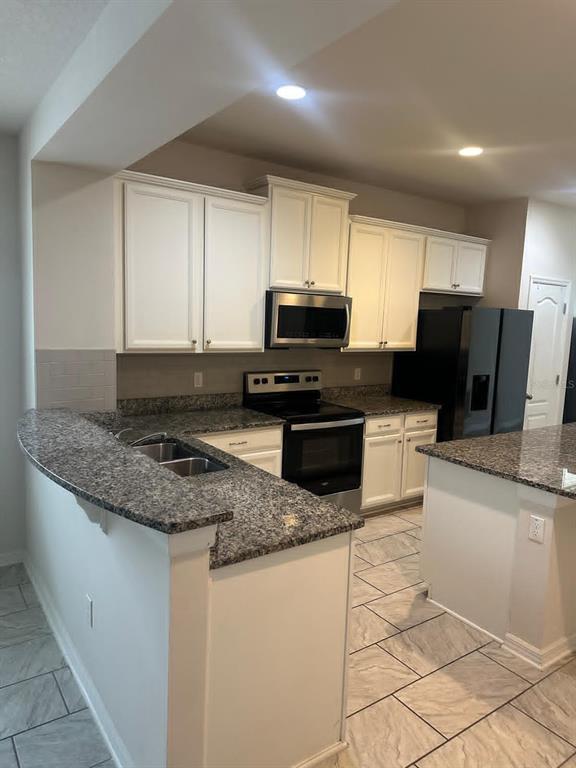 Building Photo - 5519 Myrtle Pine Ln