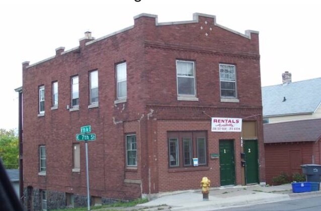 Front of building facing seventh Street - 432 E 7th St