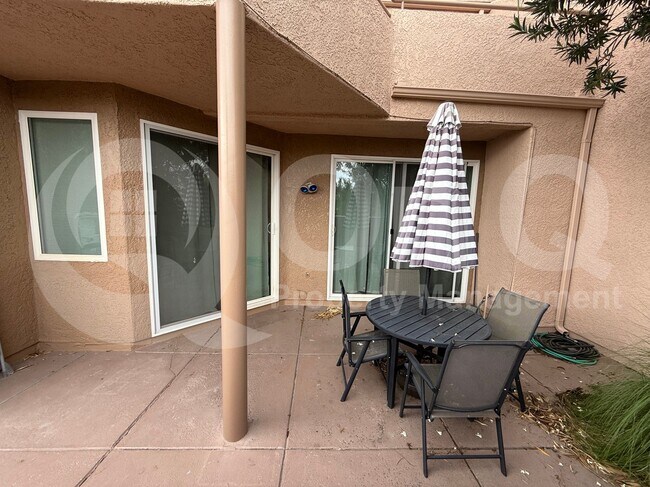 Building Photo - 5675 N Camino Esplendora