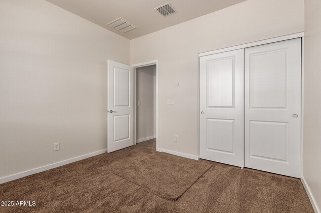 Building Photo - 4123 S 97th Dr