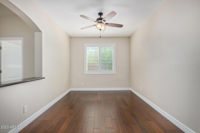 Building Photo - 4010 E Expedition Way