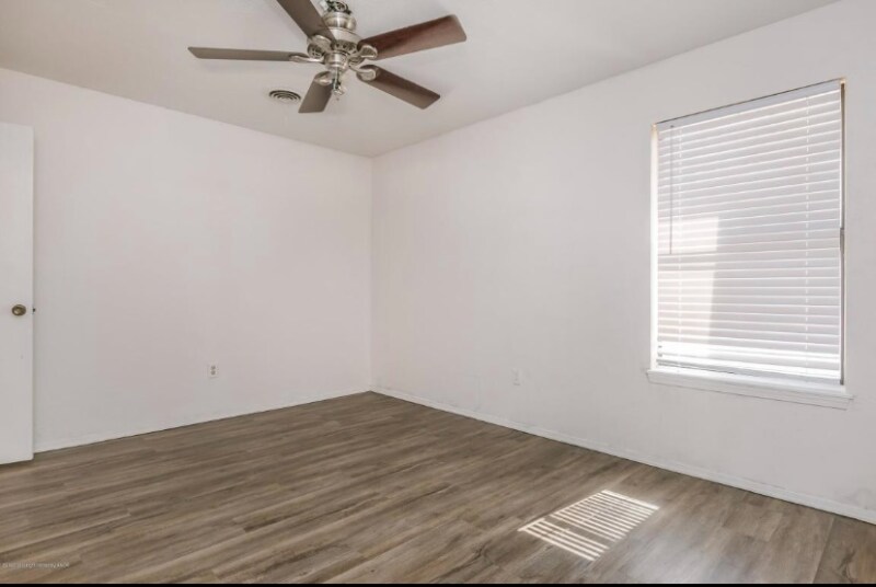 Building Photo - 611 Butterfield Trail