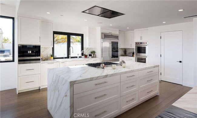 Building Photo - 32492 Azores Rd