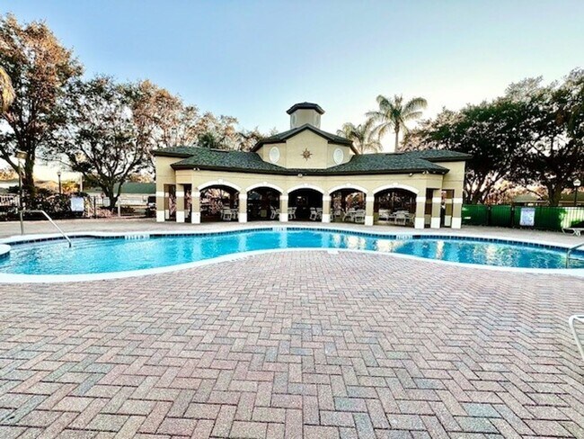 Building Photo - Lake Nona!! Spectacular 4X2 in Gated Nona Crest! All tile flooring!! 2 car garage! Move in April ...