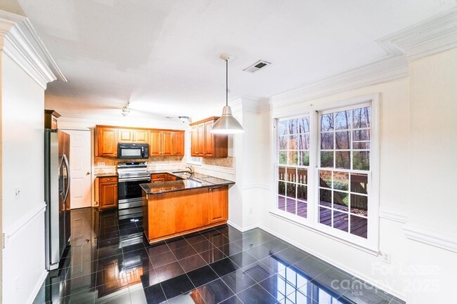 Building Photo - 4405 Candalon Way