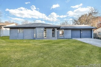 Building Photo - Move-in ready 3-bedroom, 2-bath home in San Antonio