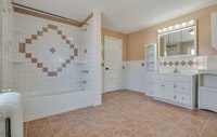 Building Photo - Newly renovated 6-bedroom, 2-bath single-family home - OPEN HOUSE - Saturday, August 1st @ 12noon
