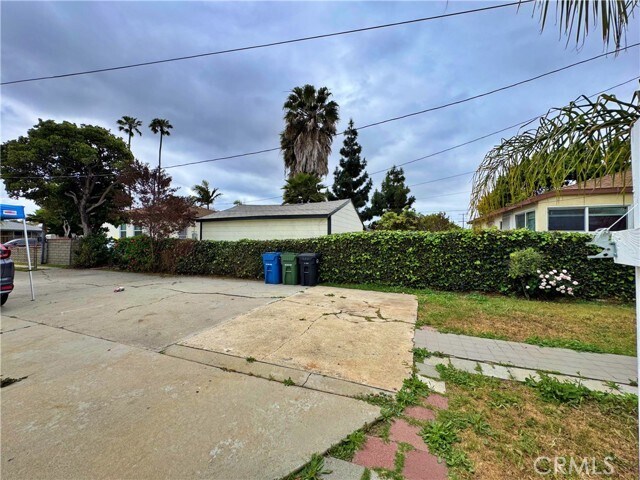 Building Photo - 4225 W 169th St