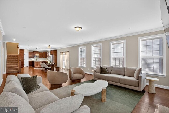 Building Photo - 7986 Benjamin Stoddert Ct