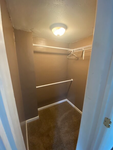 Building Photo - 4127 Baldwin Ave