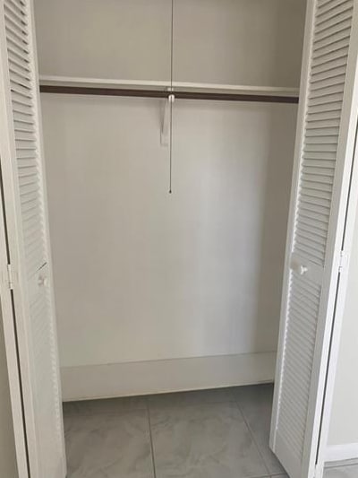 Building Photo - **Coastal Condo Living at Its Finest!**