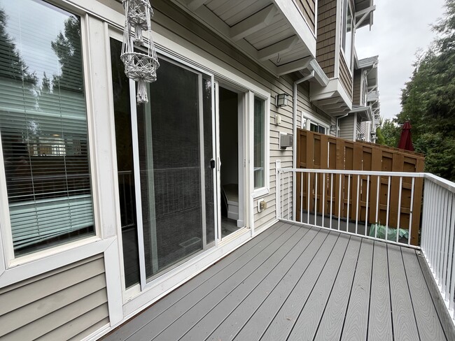 Building Photo - 8770 SW 147th Terrace