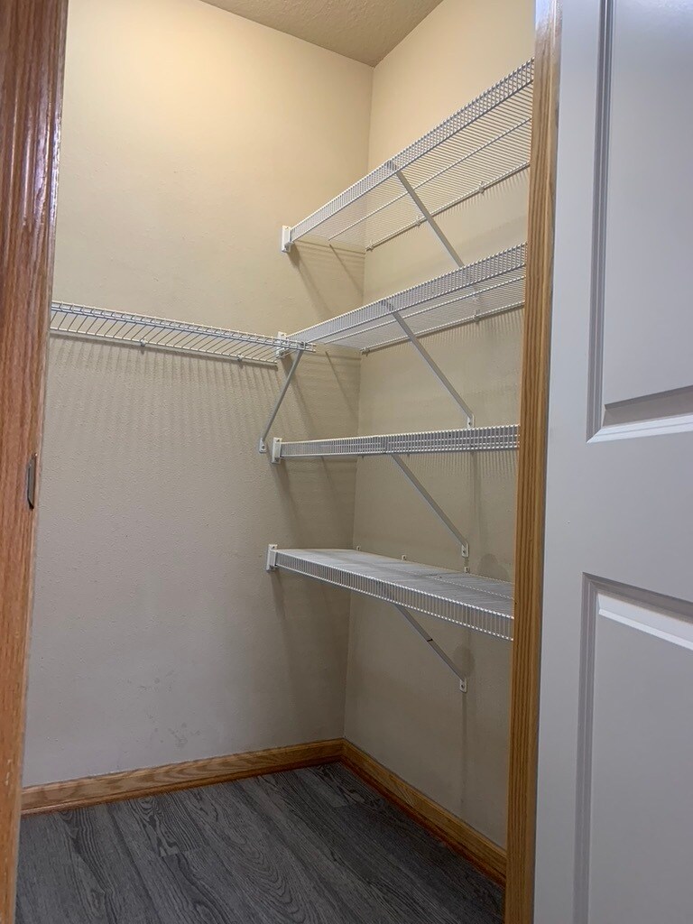 Pantry - 387 NE Kingwood