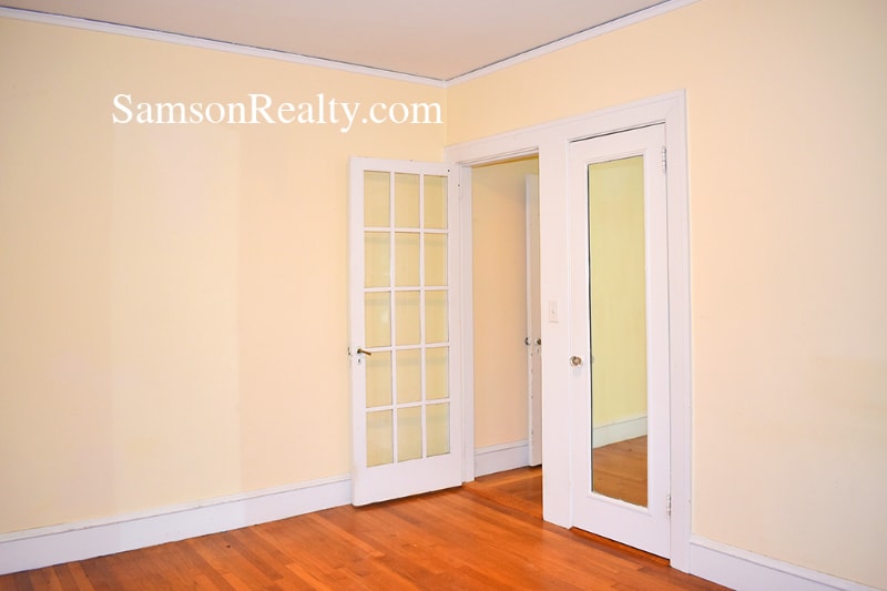 Building Photo - 19 Moses Brown St