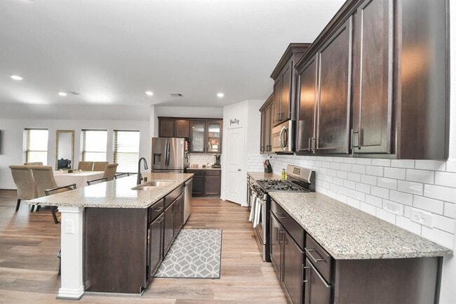 Building Photo - 7009 Terra Ln