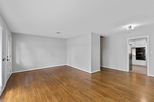 Building Photo - 3606 Wentworth St