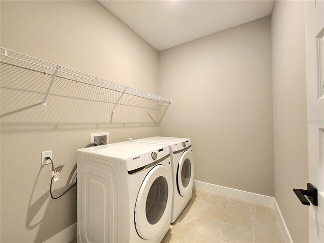 Building Photo - 3615 Savanna Palms Ct