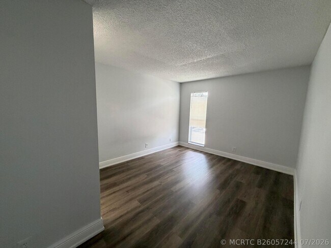 Building Photo - 4419 Treehouse Ln