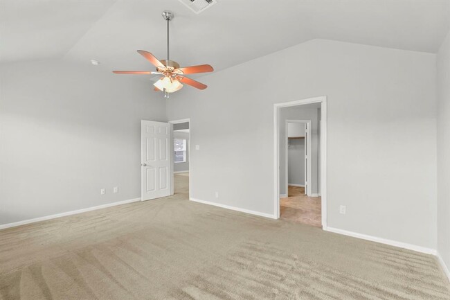 Building Photo - 15603 Walnut Leaf Ln