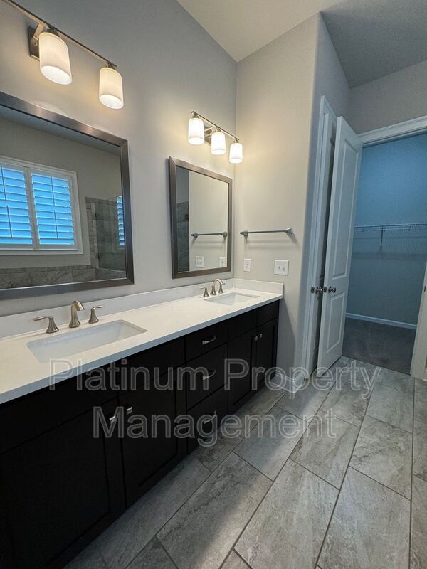Building Photo - 931 Olmsted Ln