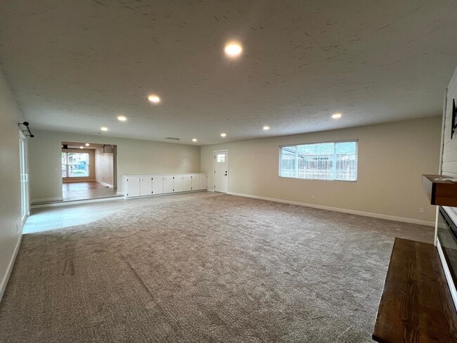 Building Photo - Non-Refundable & Security Deposit Total: $2400.00