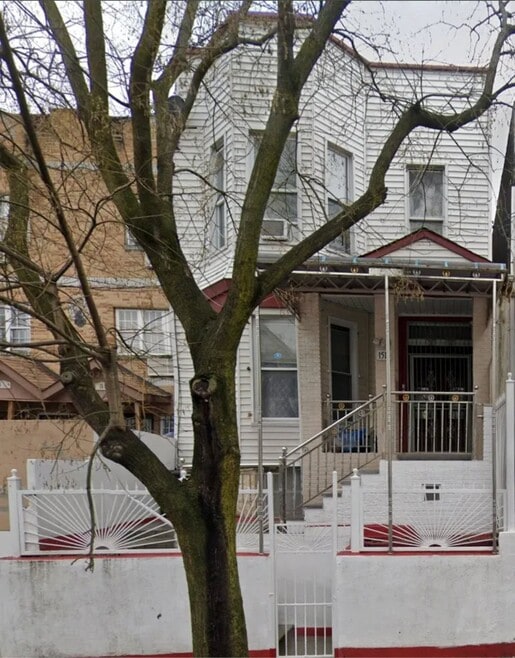 Building Photo - 1513 Commonwealth Ave