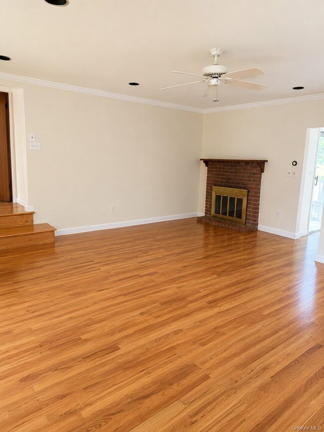 Building Photo - 45 S Middletown Rd