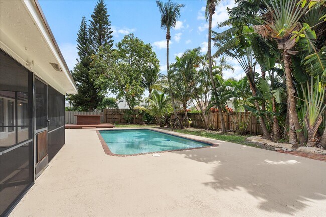 Building Photo - 1394 Gallinule Cir