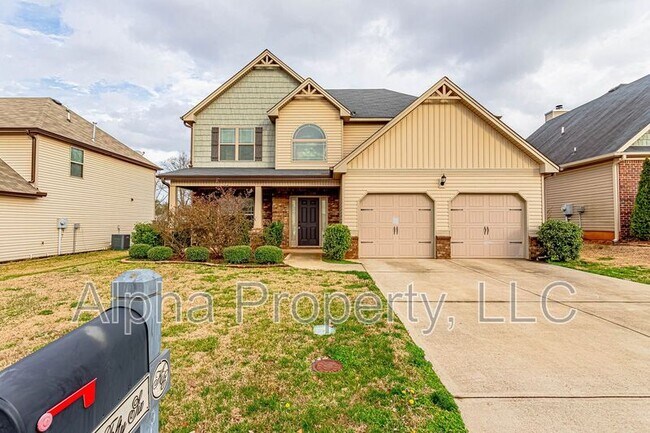 Primary Photo - 256 Oak Branch Dr