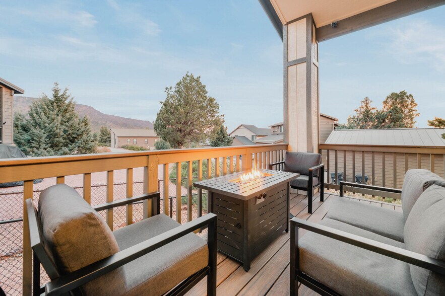 Building Photo - 1165 E Elk Rim Ct