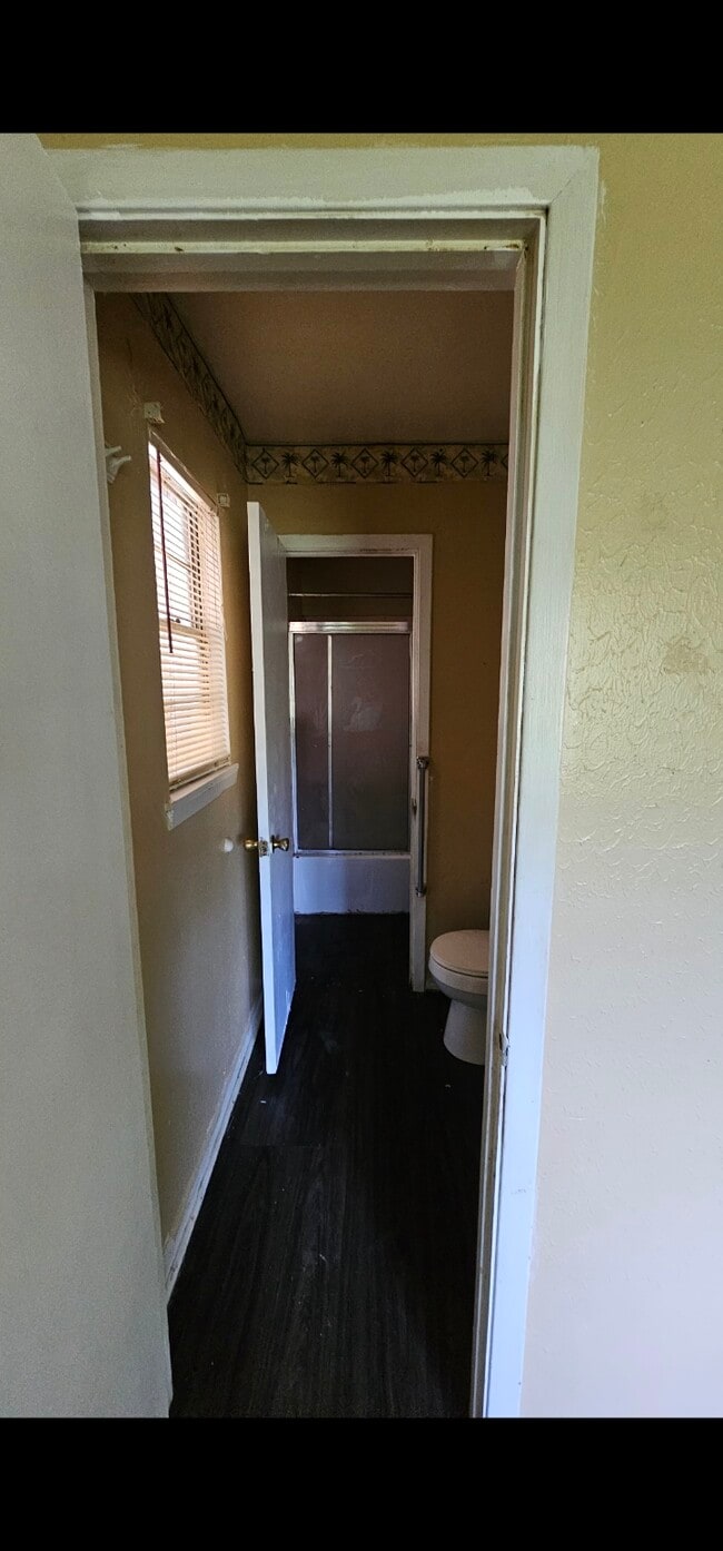 Building Photo - daniel