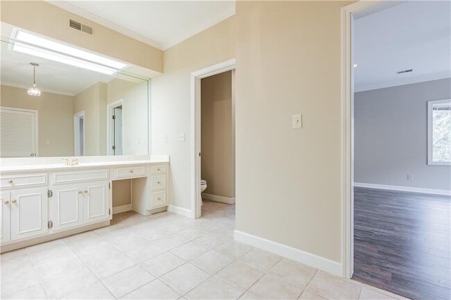 Building Photo - 3536 Mill Creek Rd NE