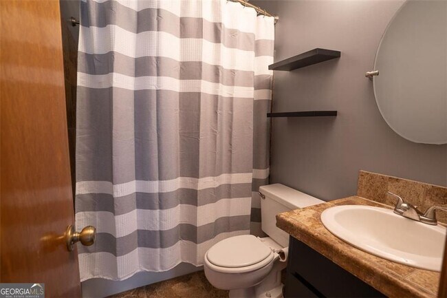 Building Photo - 1540 Magnolia Pl