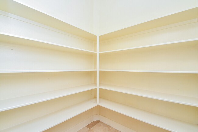 Building Photo - 4223 Kimberly Crossing