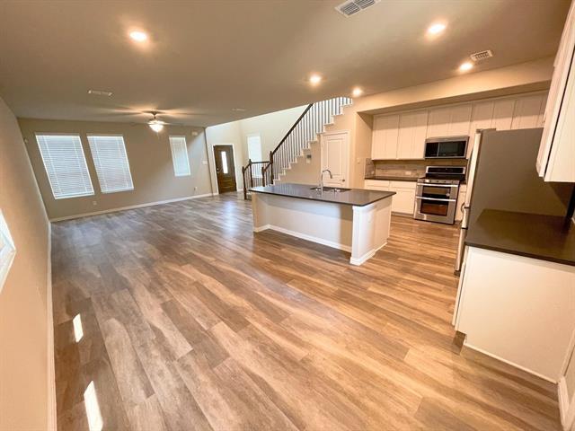 Building Photo - 7921 Chapman Cir
