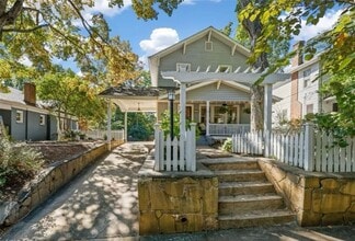 Building Photo - Charming Ardmore home full of character in...