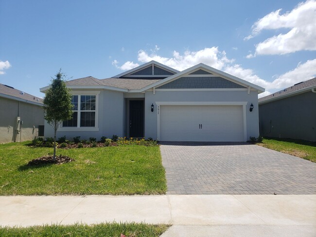 Primary Photo - Beautiful Ridgeview Home