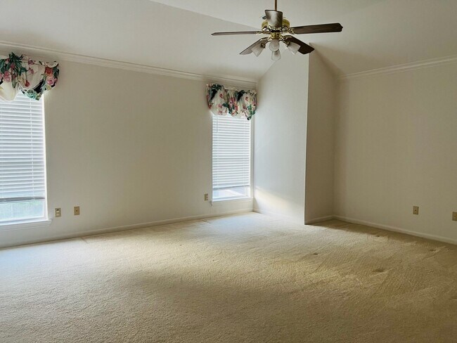 Building Photo - 16911 Ascot Meadow Dr