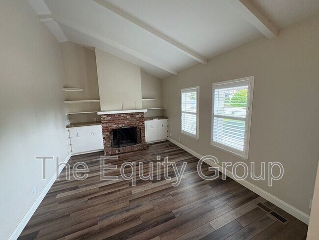 Building Photo - 445 N O'Farrell Ct