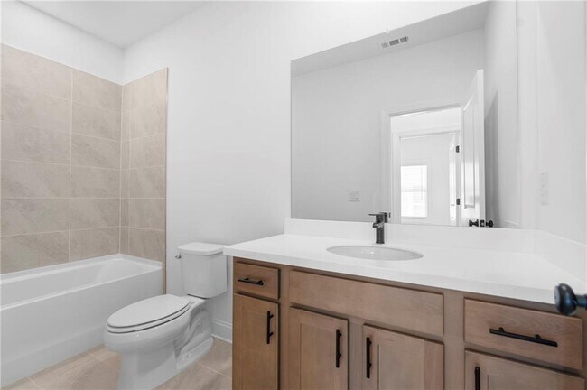 Building Photo - 1042 Winding Br Dr