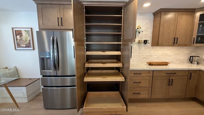 Building Photo - 3439 Highwood Ct