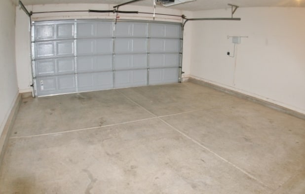 Building Photo - Wow 4 Big Bedrooms,  Pets Welcome, Great Location.