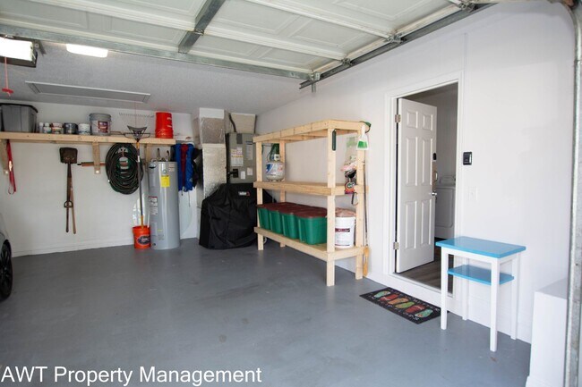 Building Photo - Long Term, Fully Furnished Rental in the H...