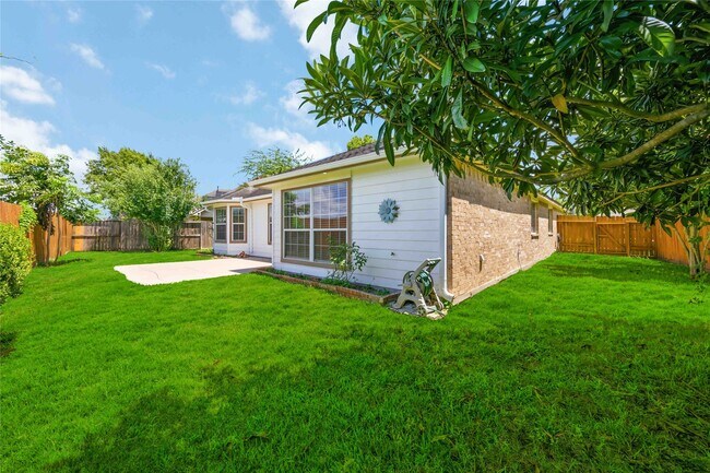 Building Photo - 1603 Brazos Gate Dr